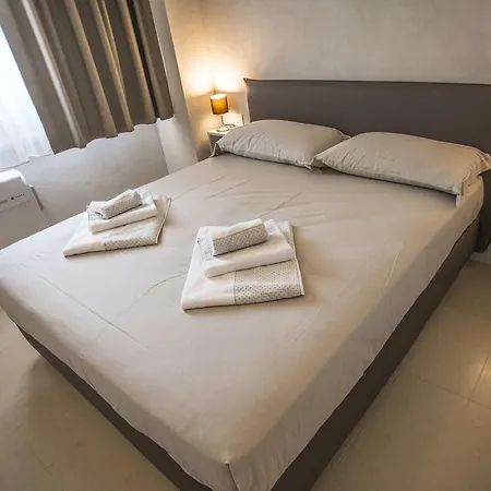 شقة Relais Madergnago