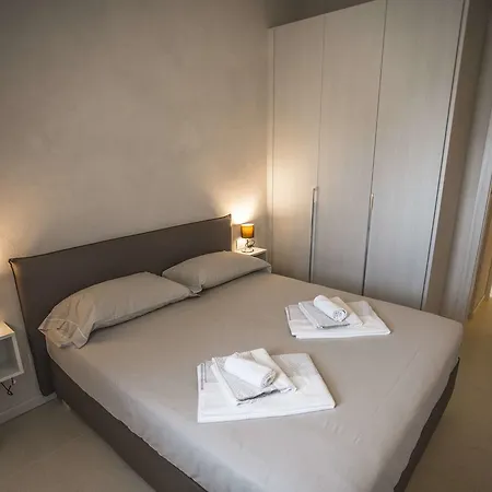 شقة Relais Madergnago ديسينسانو ديل غاردا