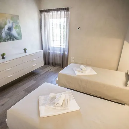 شقة Relais Madergnago *