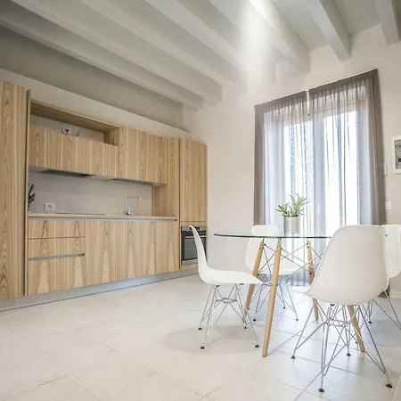 شقة Relais Madergnago