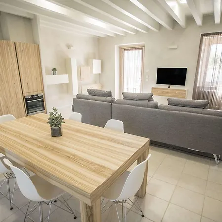 شقة Relais Madergnago