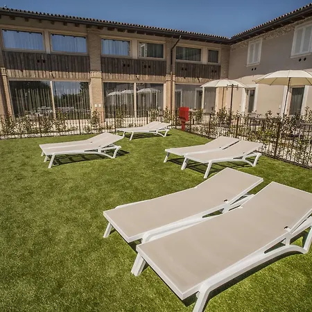 Relais Madergnago Apartamento *