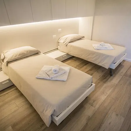 Relais Madergnago Apartamento *