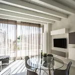 Relais Madergnago Apartment *